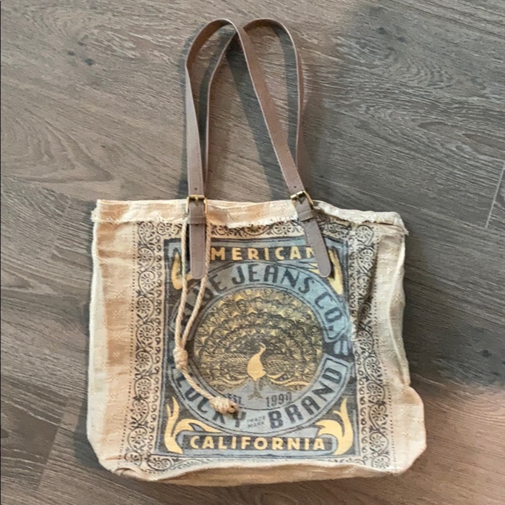 Lucky Brand Women’s Shoulder bag